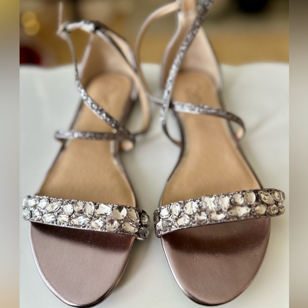 Daria Ankle Strap Sandal
(Women)
Jewel Badgley Mischka